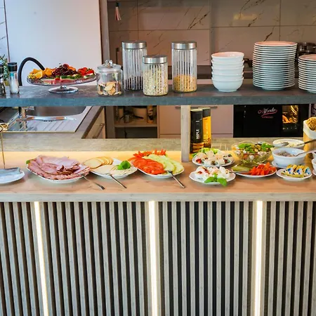 Powaga Alojamento de Acomodação e Pequeno-almoço 3*