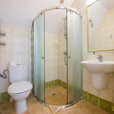 Alojamento de Acomodação e Pequeno-almoço Powaga 3*