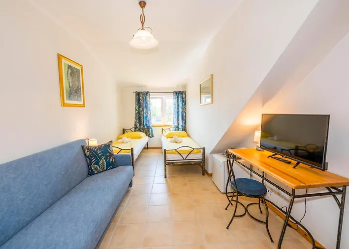 Powaga Bed & Breakfast