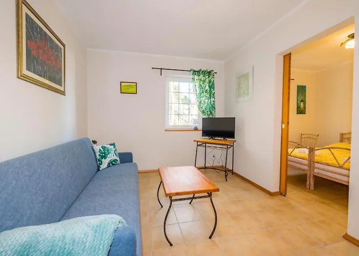 Powaga Bed & Breakfast